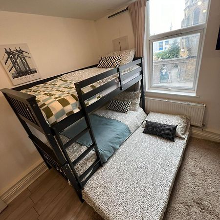 Willesden J Guest Home 4 London Exterior photo